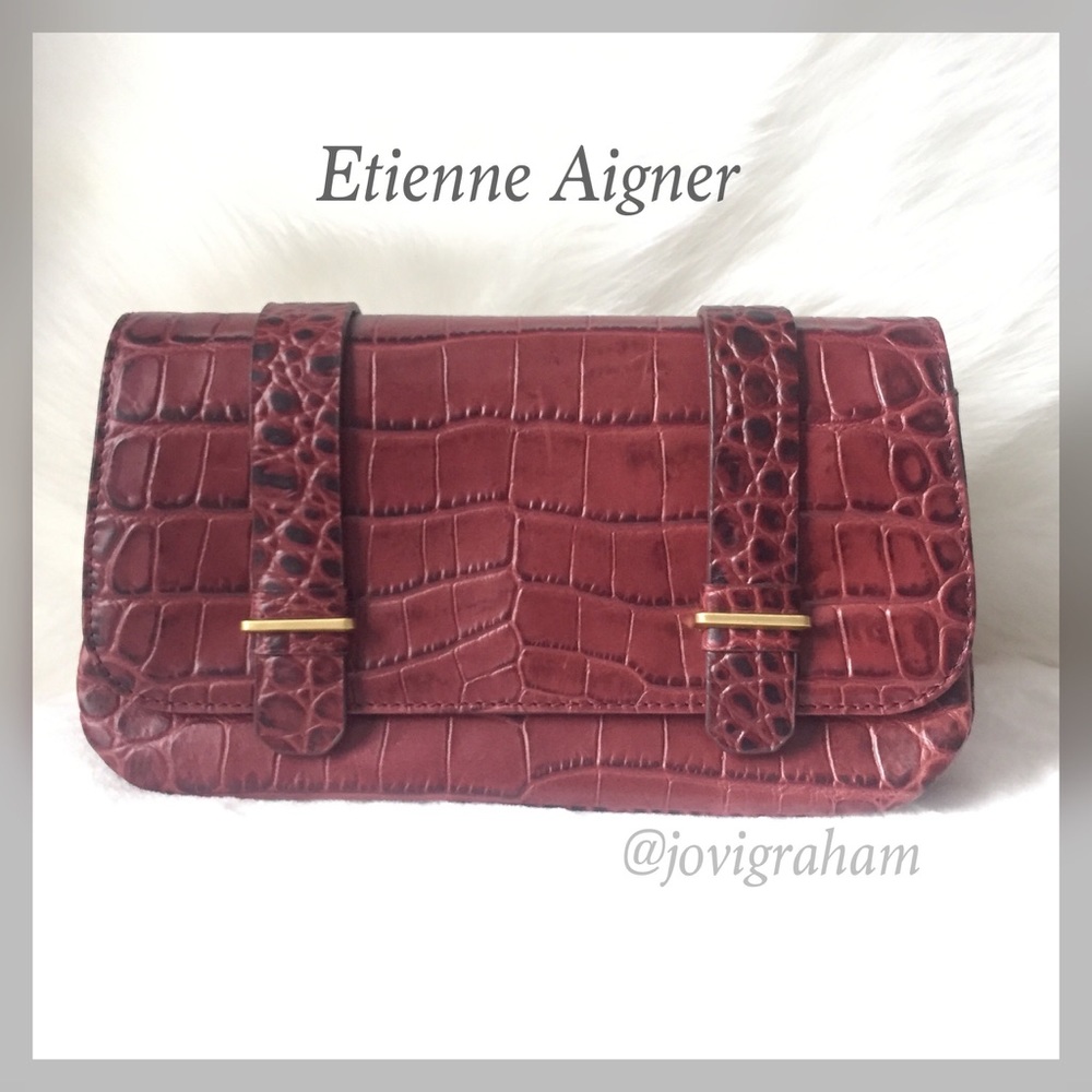 🌸2XHP🌸Etienne Aigner PLRG collection clutch